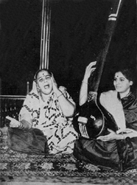 Siddeswari Devi with daughter Savita Devi, photo courtesy of Susheela Misra in her book Great Masters of Hindustani Music